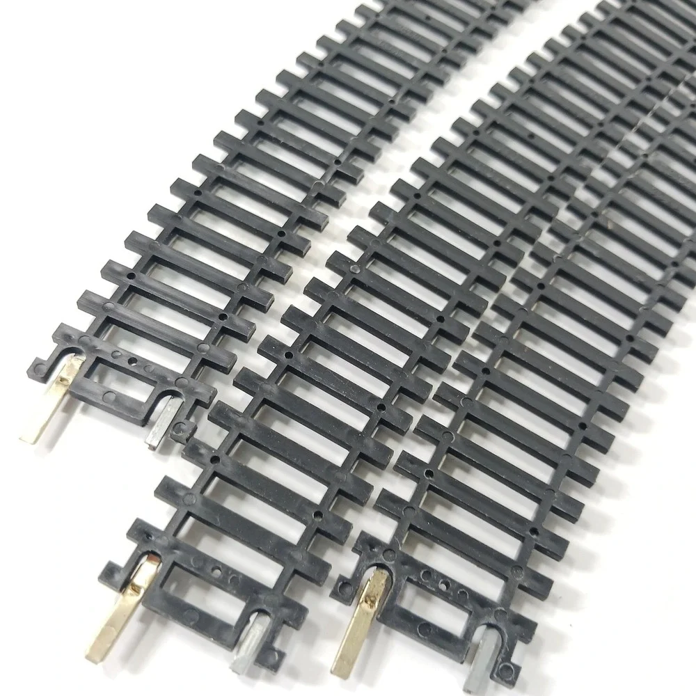 HO Scale Curved Model Train Track Lot Silver Rails Black Ties 9 Inch ppc